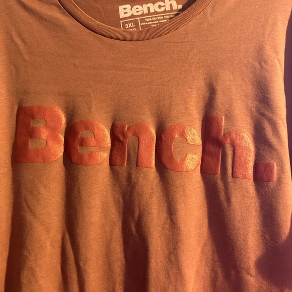 Bench t-shirt - Picture 3 of 4
